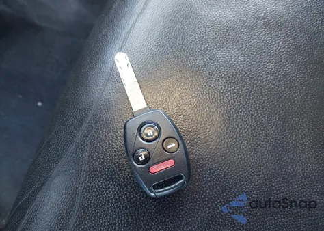 2012 Honda Accord 3.5 Ex-L из США, поврежденный, VIN 1HGCP3F88CA037577